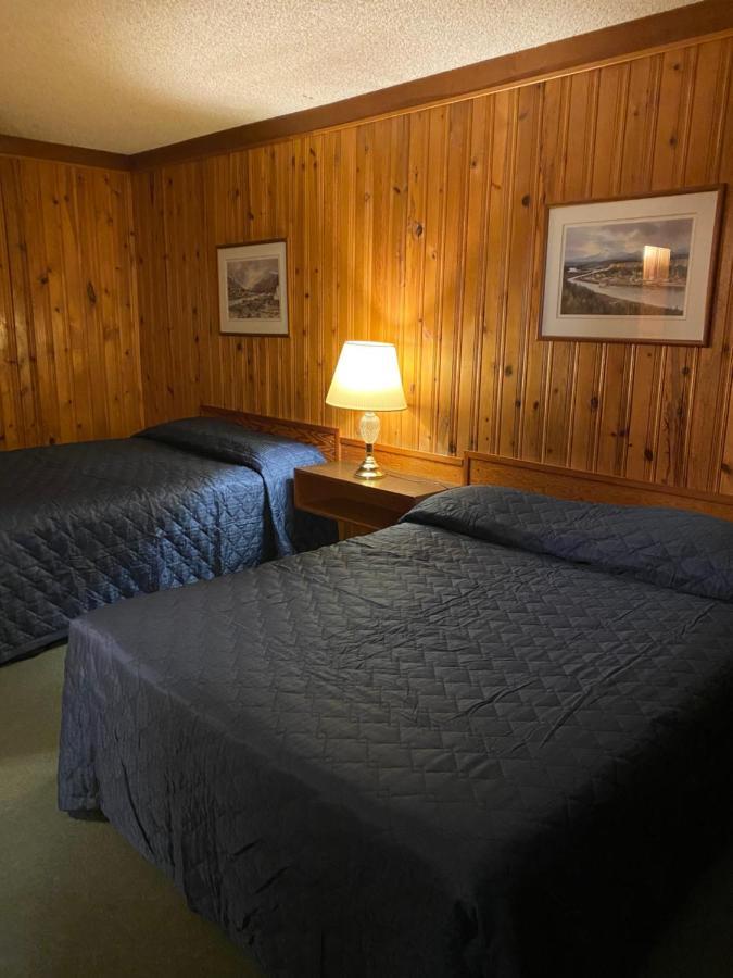 Glacier View Inn Haines Junction Eksteriør billede